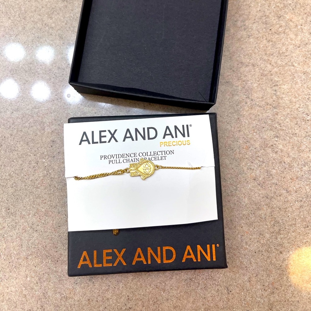 Alex and ani hand of Fatima pull bracelet BRANDNEW
